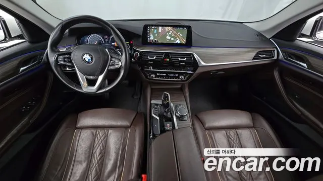 BMW 5 серии 2018 thumb 7
