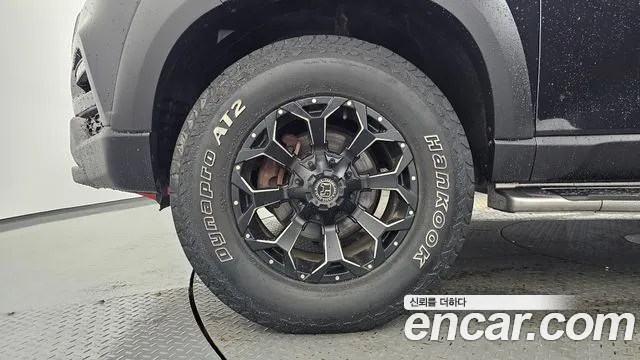KG_Mobility_Ssangyong Rexton 2019 thumb 5