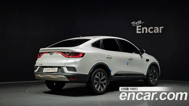 Renault Arkana 2023 thumb 2