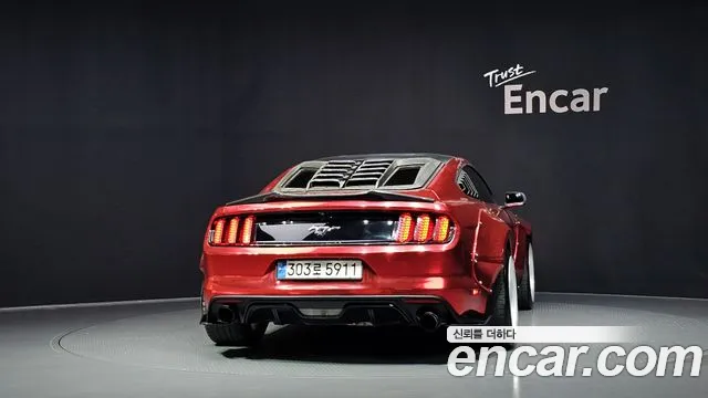 Ford Mustang Mach-E 2015 thumb 4