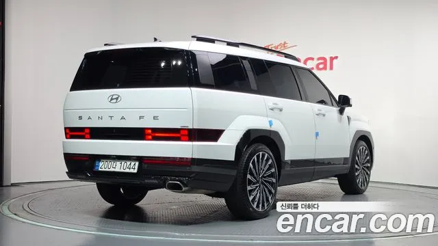 Hyundai Santa Fe 2024 thumb 2