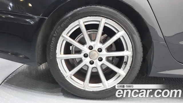Audi A6 2016 thumb 5