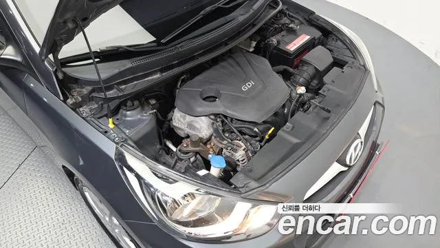 Hyundai Accent 2013 thumb 6