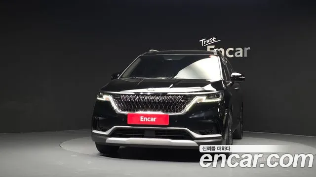Kia Carnival 2021 thumb 3