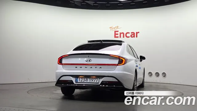 Hyundai Sonata 2021 thumb 4