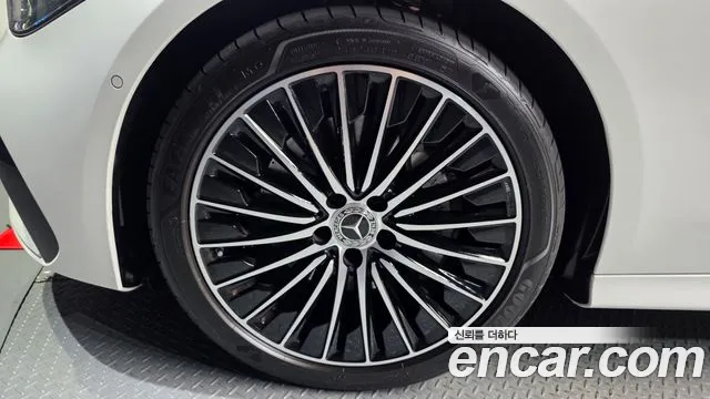 Mercedes-Benz CLE-Class 2025 thumb 5