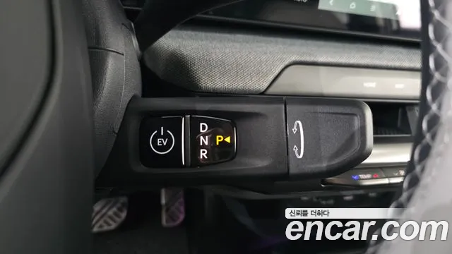 Kia EV4 2025 thumb 9