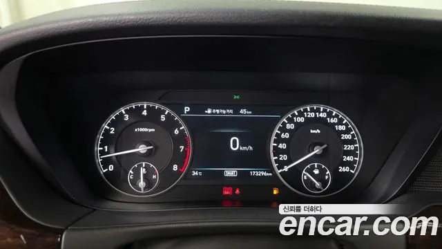 Genesis G90 2016 thumb 8