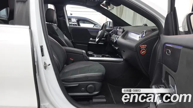 Mercedes-Benz EQA 2022 thumb 11