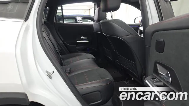Mercedes-Benz EQA 2022 thumb 12