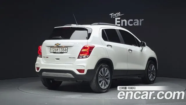 Chevrolet Tracker 2019 thumb 2