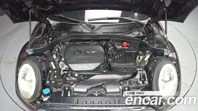 Mini Clubman 2016 thumb 6