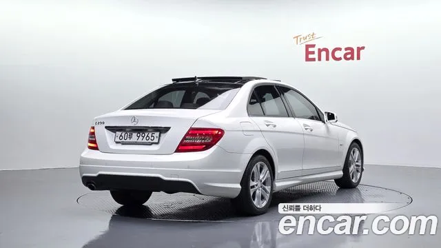 Mercedes-Benz C-Класс 2012 thumb 2