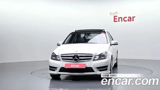 Mercedes-Benz C-Класс 2012 thumb 3
