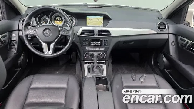 Mercedes-Benz C-Класс 2012 thumb 7