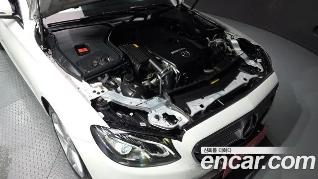 Mercedes-Benz E-Класс 2017 thumb 6