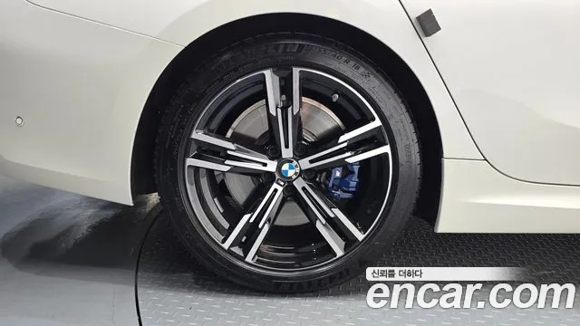 BMW 3 серии 2024 thumb 4