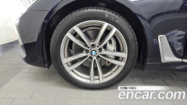 BMW 7 серии 2017 thumb 5