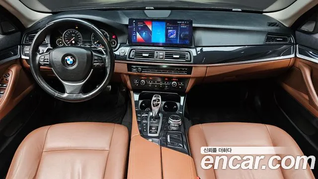 BMW 5 серии 2016 thumb 7