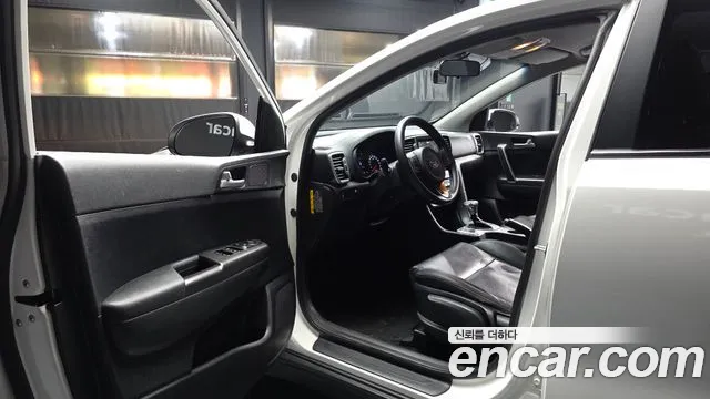 Kia Sportage 2016 thumb 10