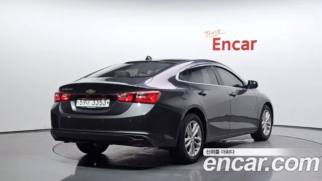 Chevrolet Malibu 2017 thumb 2