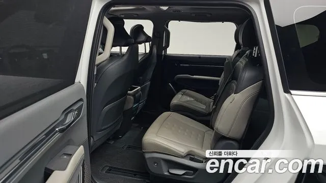 Kia EV9 2023 thumb 11