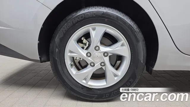 Hyundai Avante 2021 thumb 5