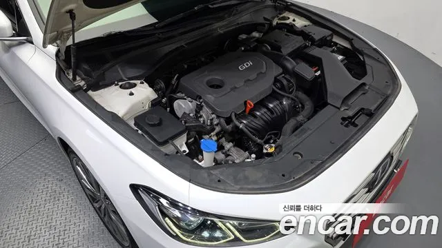 Hyundai Grandeur 2017 thumb 6