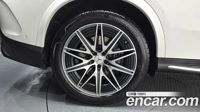 Mercedes-Benz GLC 2025 thumb 5