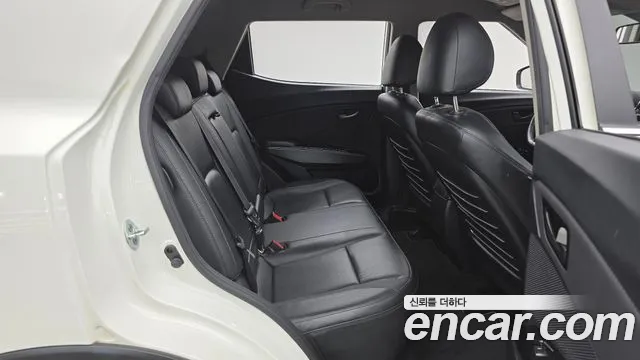 KG_Mobility_Ssangyong TIBOLI 2021 thumb 12