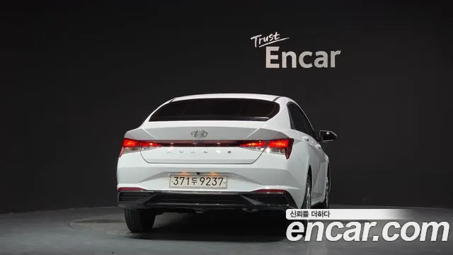 Hyundai Avante 2022 thumb 4
