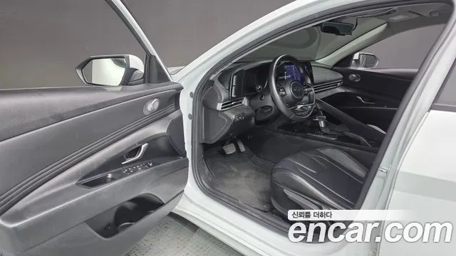 Hyundai Avante 2022 thumb 10