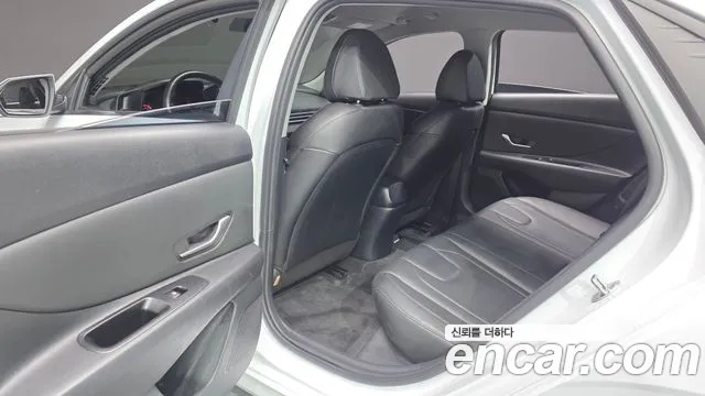 Hyundai Avante 2022 thumb 12