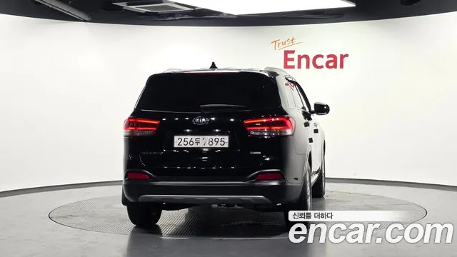 Kia Sorento 2016 thumb 4
