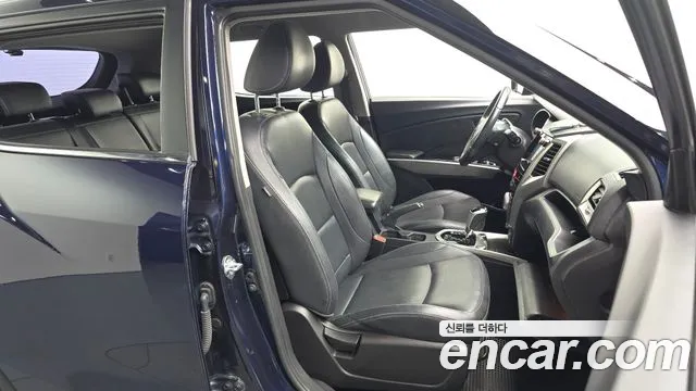 KG_Mobility_Ssangyong TIBOLI 2016 thumb 12