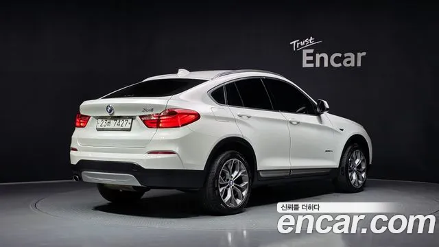 BMW X4 2014 thumb 2