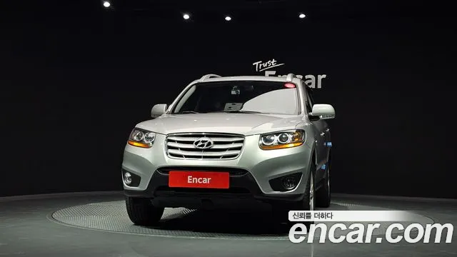 Hyundai Santa Fe 2010 thumb 3