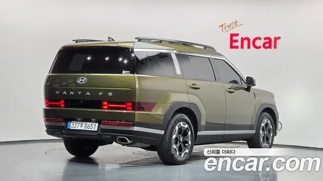 Hyundai Santa Fe 2024 thumb 2