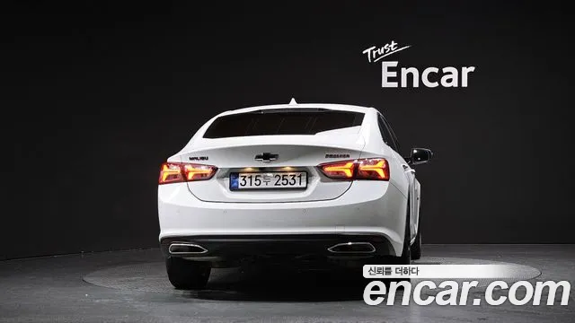Chevrolet Malibu 2022 thumb 4