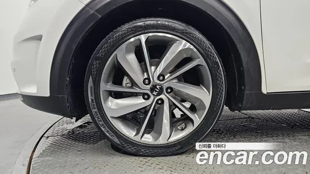 Kia Niro 2017 thumb 4