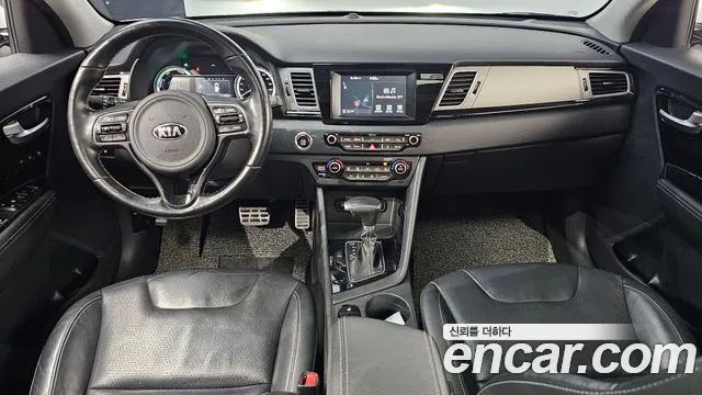 Kia Niro 2017 thumb 6