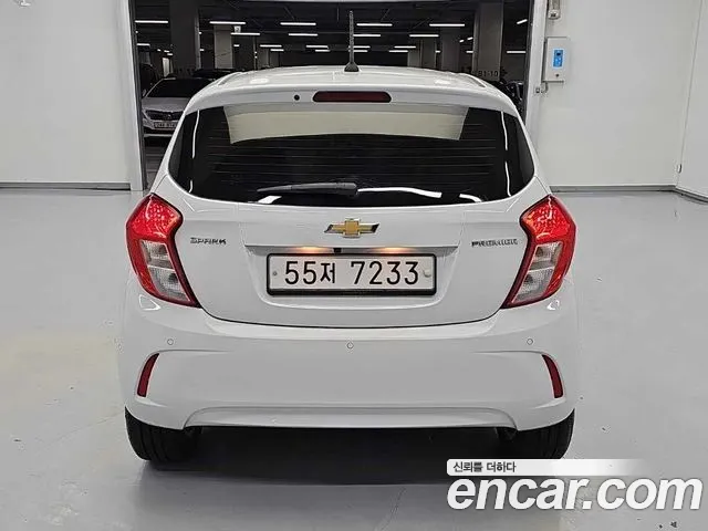 Chevrolet Spark 2019 thumb 3