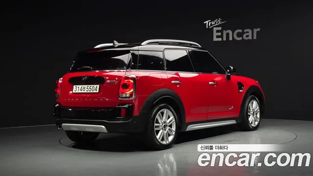 Mini Countryman 2019 thumb 2