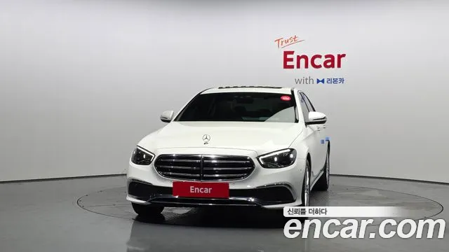 Mercedes-Benz E-Класс 2021 thumb 3