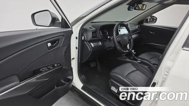 KG_Mobility_Ssangyong TIBOLI 2022 thumb 10
