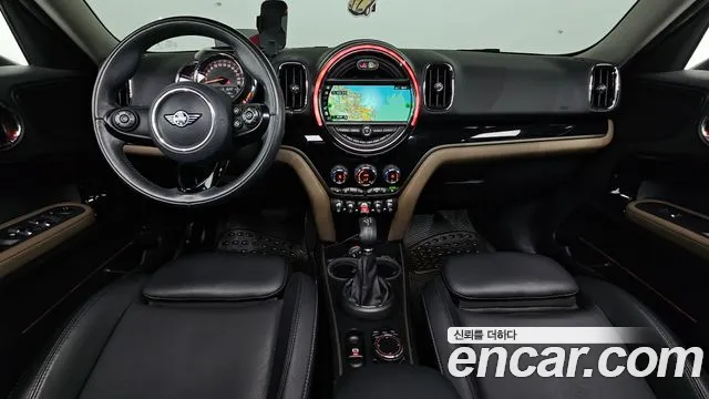 Mini Countryman 2018 thumb 7