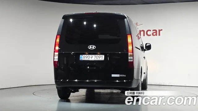 Hyundai Staria 2026 thumb 3