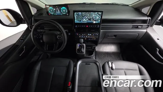 Hyundai Staria 2026 thumb 6