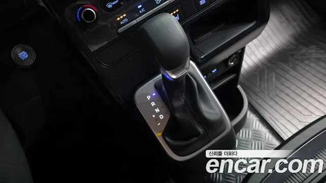 Hyundai Staria 2026 thumb 8