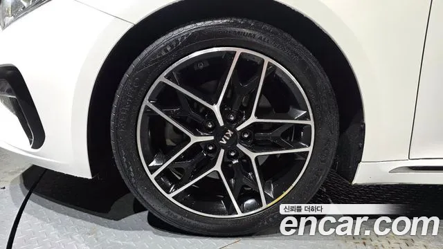Kia K5 2018 thumb 5